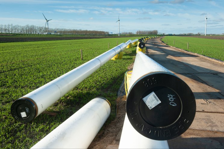 'Enige uitweg is investeren in energietransitie' 'Enige uitweg is investeren in energietransitie'