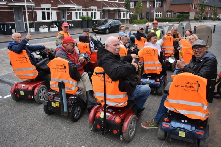 Met de scootmobiel touren door het Westland...