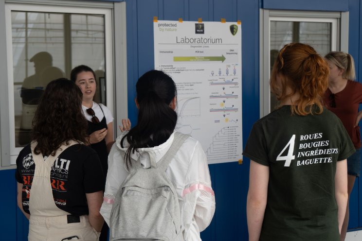 Studenten bezoeken Valto Studenten bezoeken Valto