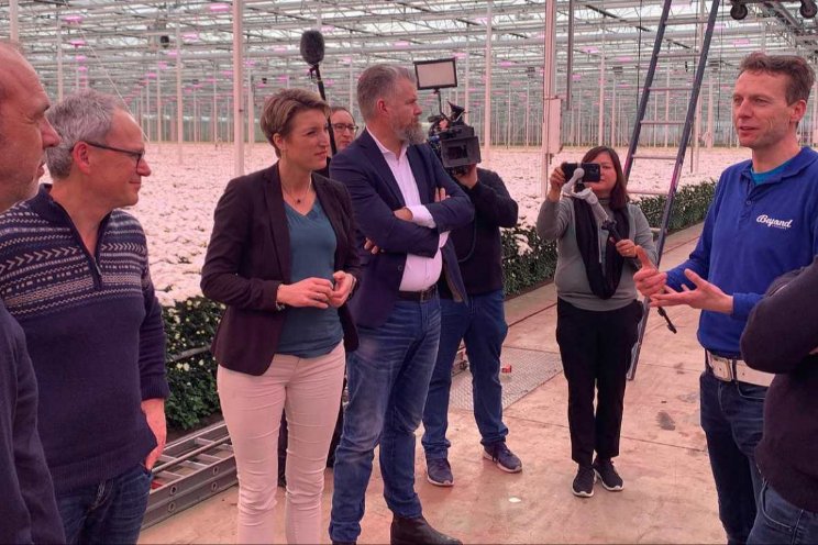 Jury langs genomineerden Jury langs genomineerden