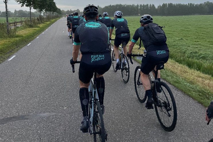 Freshride: 67.500 euro voor goede doelen Freshride: 67.500 euro voor goede doelen