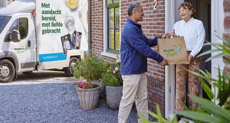 AH start met eigen maaltijdbezorgservice AH start met eigen maaltijdbezorgservice